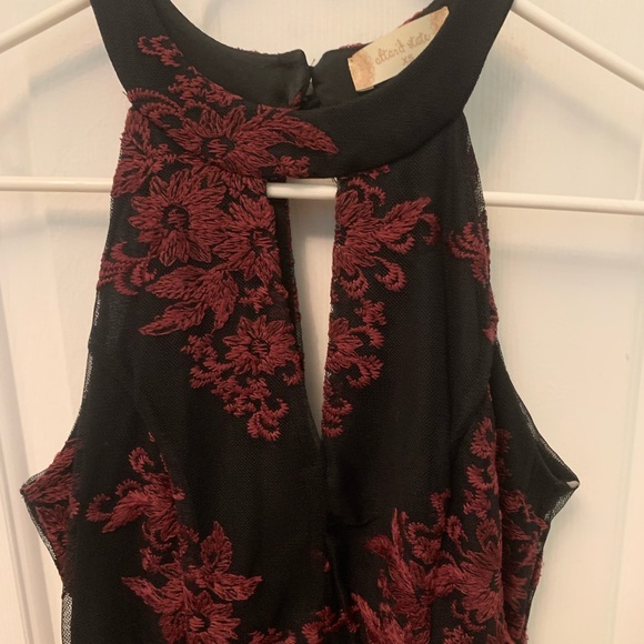 Black formal dress - Picture 2 of 4